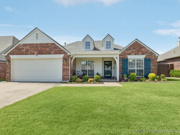 1014 W 120th St S, Jenks, OK 74037