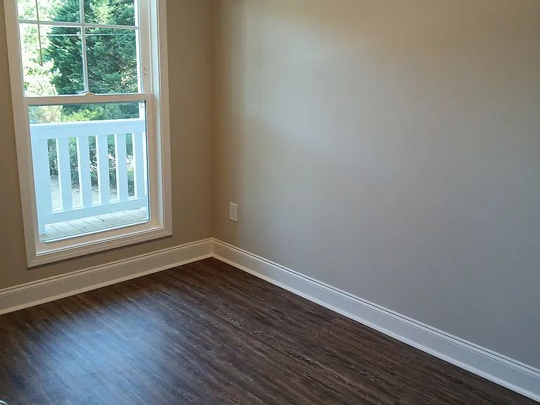 153 N Woodland Dr — Photo 26