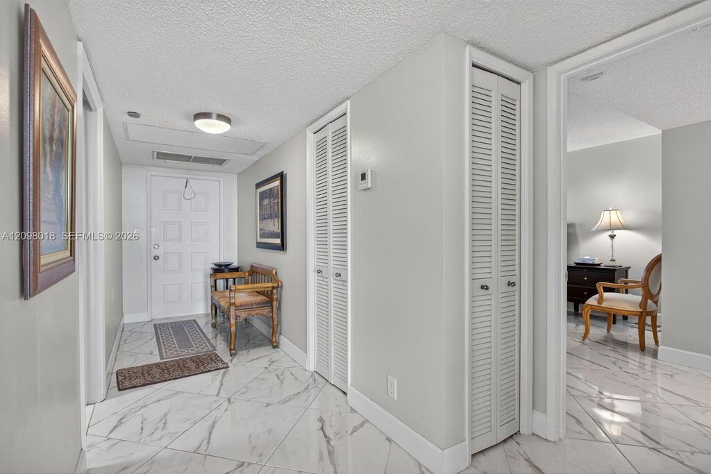 2900 N Course Dr APT 905, photo 9