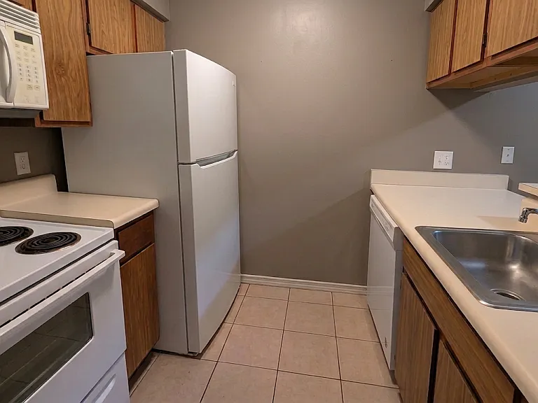 4841 Zenith St #3 — Photo 3