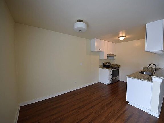5th image of 5805 W 8th St #114