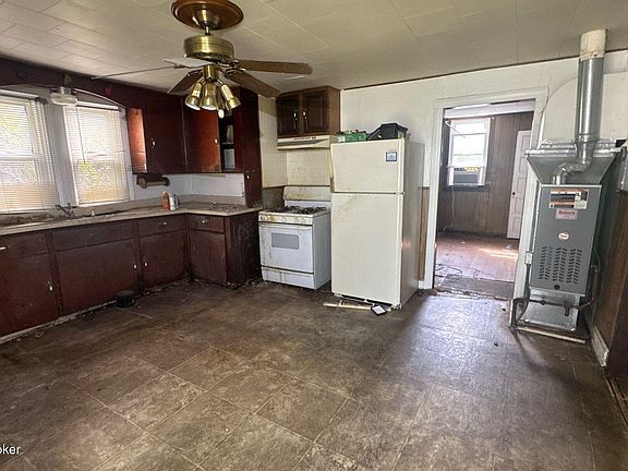 4th image of 4610 Crawford Ave