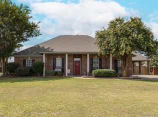 2009 Vonica Rose St, Deatsville, AL 36022