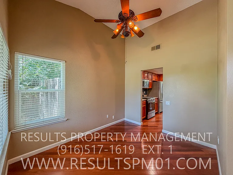 9524 Kellingworth Ct — Photo 10