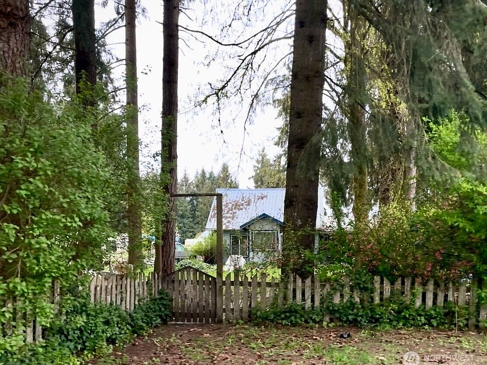 1st image of 8638 178th Avenue SW