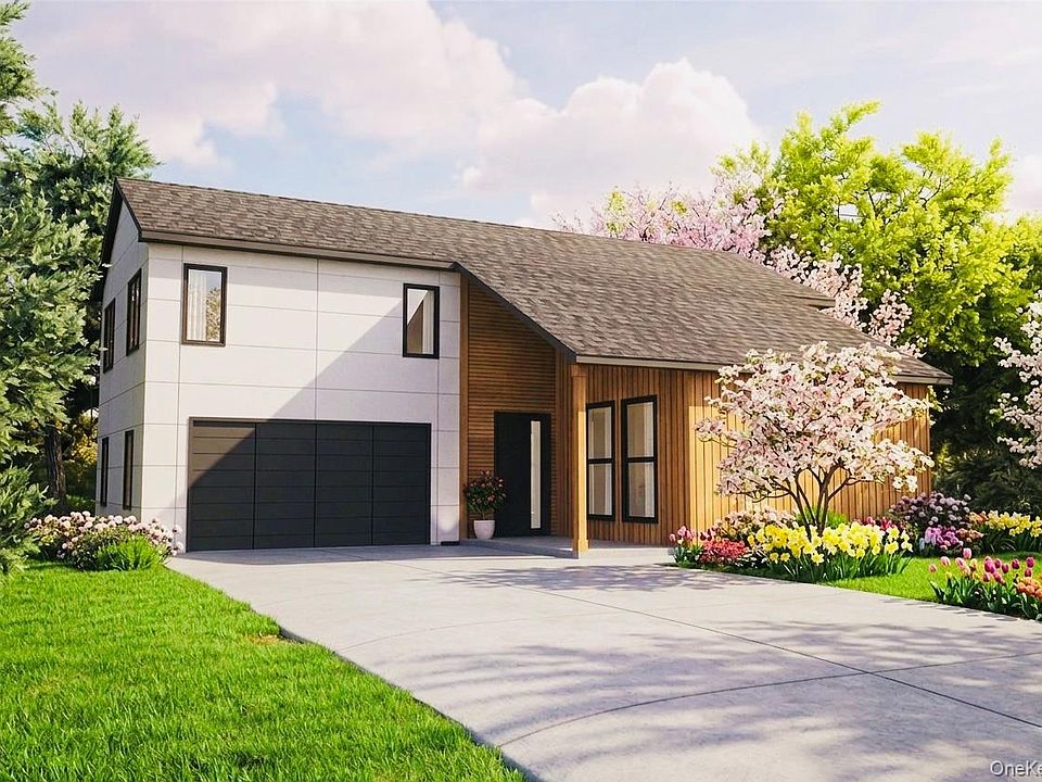 1st image of 15 Warwick Isle Boulevard