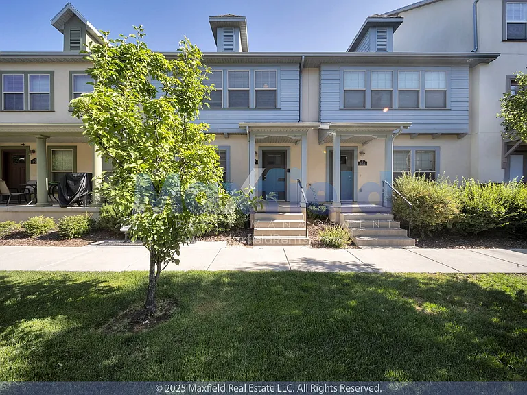 857 W Rontano Ct — Photo 2