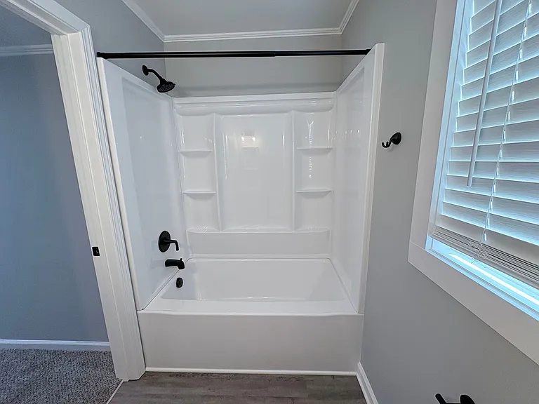 2624 Philip St — Photo 25
