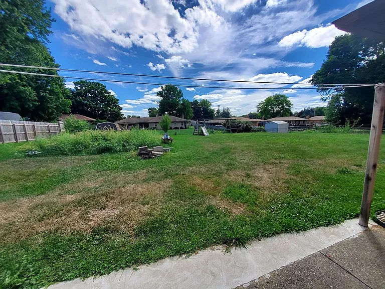 1700 Rondo St SE — Photo 15