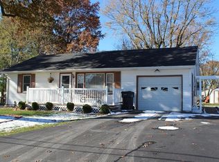 1205 Maffry Ave, Macon, MO 63552