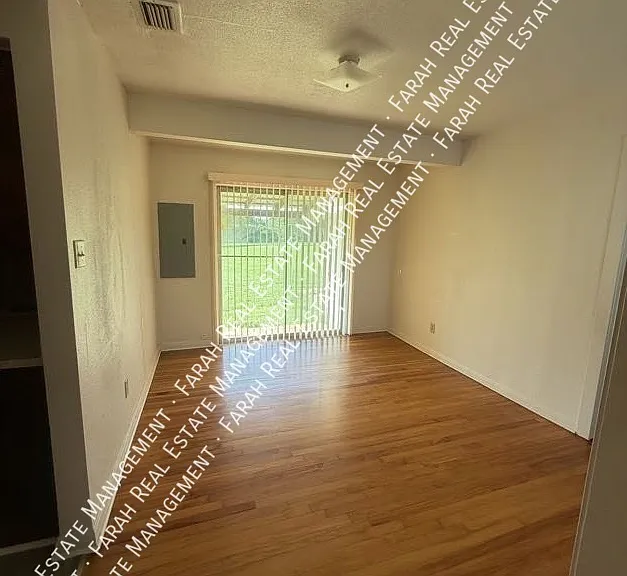 5400 Farah Pl — Photo 3