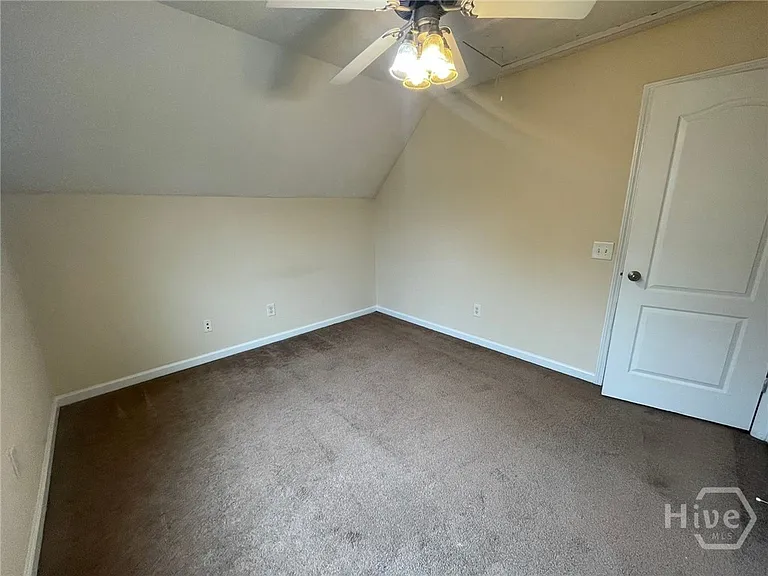 149 Bridgewater Cir — Photo 6