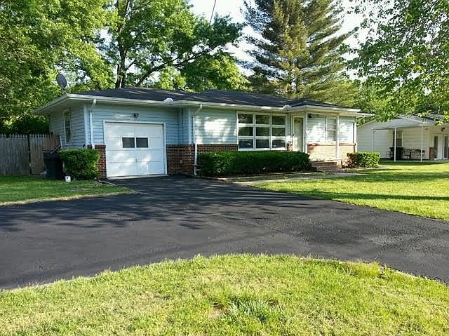 2nd image of 710 Forrest Blvd