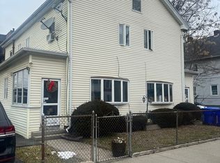 28-30 Marble St, Springfield, MA 01105