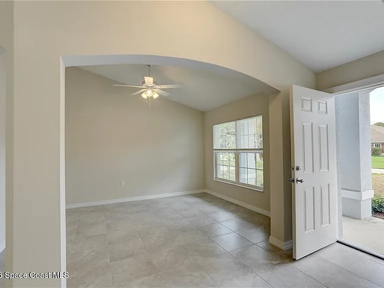 426 Lanfair Ave — Photo 6
