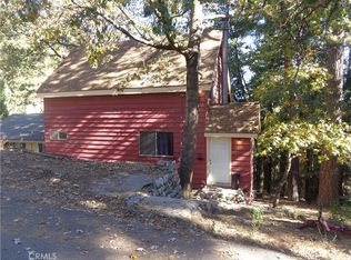 1021 Coulter Pine Rd, Crestline, CA 92325