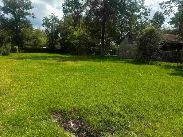 4520 Ironton St, Beaumont, TX 77703