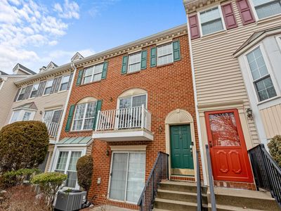 7 Cottonwood St, Jersey City, NJ, 07305