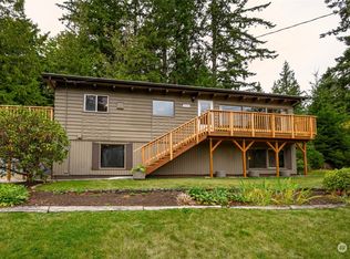 4230 Lakeway Dr, Bellingham, WA