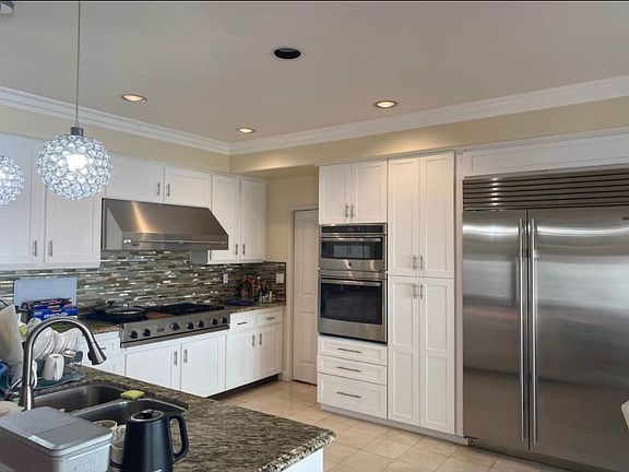 3rd image of 45448 Camino Monzon