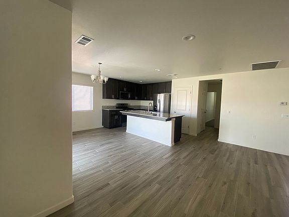 4th image of 2342 W Escher Dr