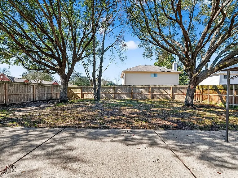 5118 Cherry Blossom Dr — Photo 38