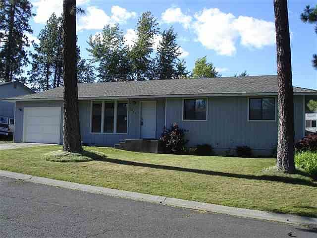 1st image of 1025 E Evergreen Dr