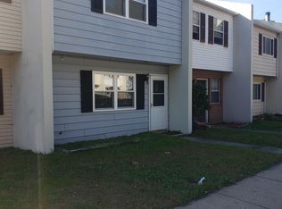 19 Roffman Pl, Newport News, VA 23602
