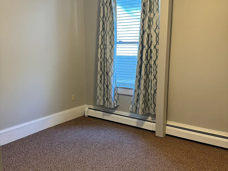 144 W Seneca St #1 — Photo 10