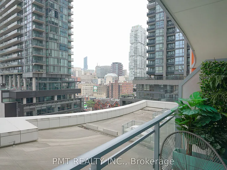 21 Widmer St #803 — Photo 11