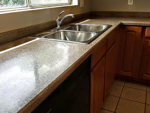 3rd image of 2211 W Olla Cir
