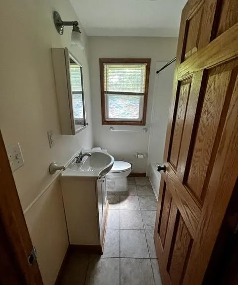 14734 Chamberlain Rd — Photo 14