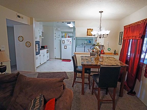 5th image of 3986 N Pacific Ave
