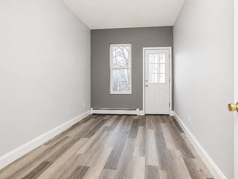 227 Thomas S Boyland St #3 — Photo 5