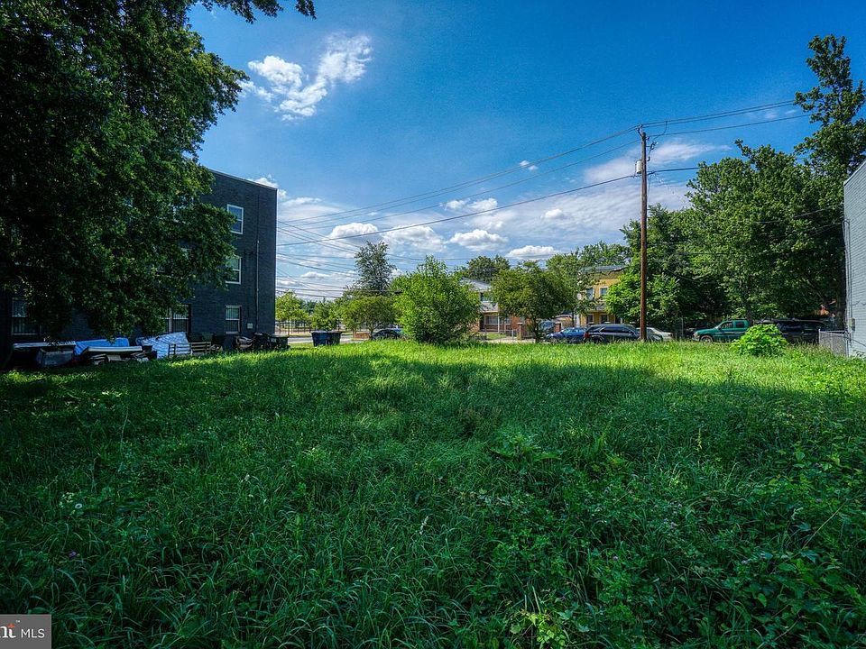 1st image of Foote St NE
