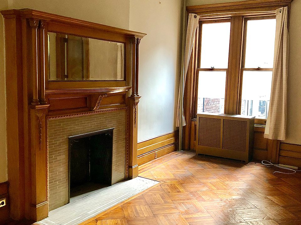 1st image of 310 W 78th St APT 3R