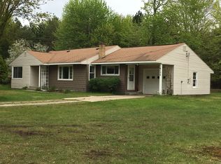 4126 Pillon Rd, Twin Lake, MI 49445