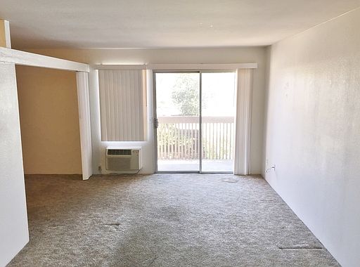 1st image of 427 W 4th Ave APT D