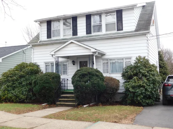 29 S Goodwin Ave, Kingston, PA 18704