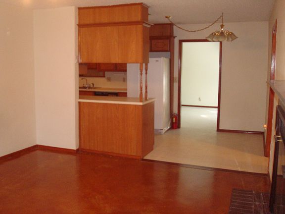 Living Room / Kitchen Area
