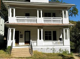 535 W 17th St, Dubuque, IA 52001