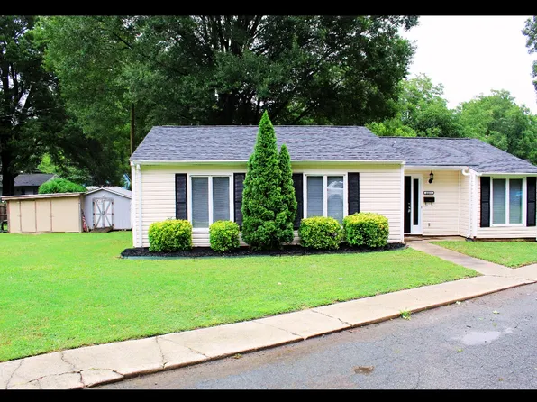 1111 Helen St, Monroe, NC 28112