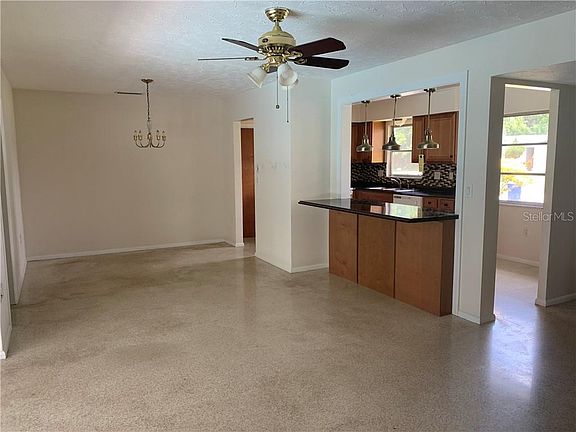 3rd image of 2663 Leafy Ln