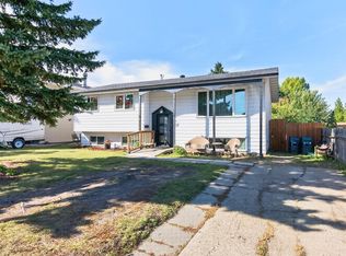 37 Graham Rd, Strathcona County, AB T8A 3N7