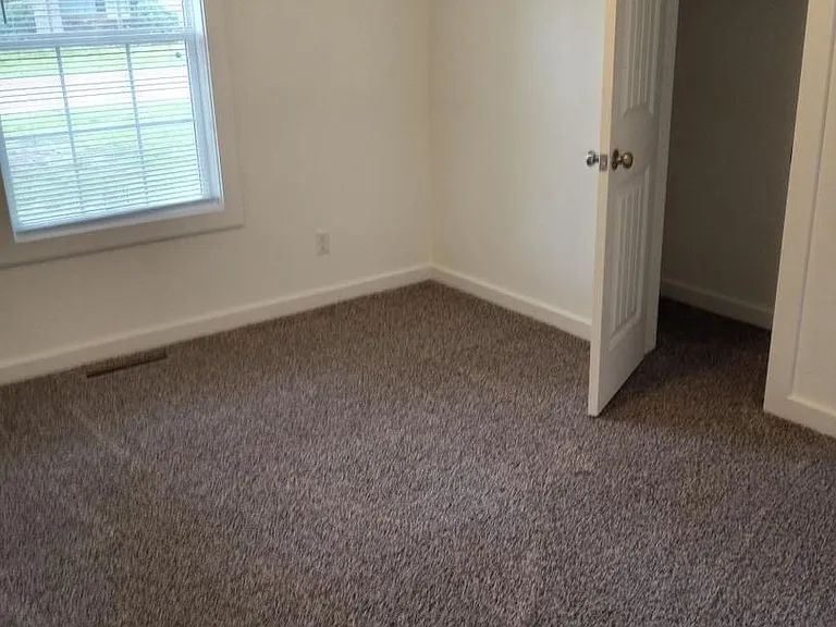 1261 S Plaza Ave — Photo 10
