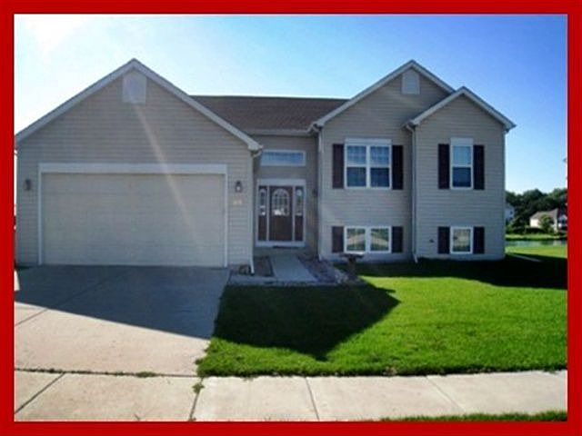 1st image of 313 Stonefield Dr