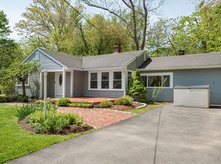 10 Bailey Rd, Cohasset, MA 02025