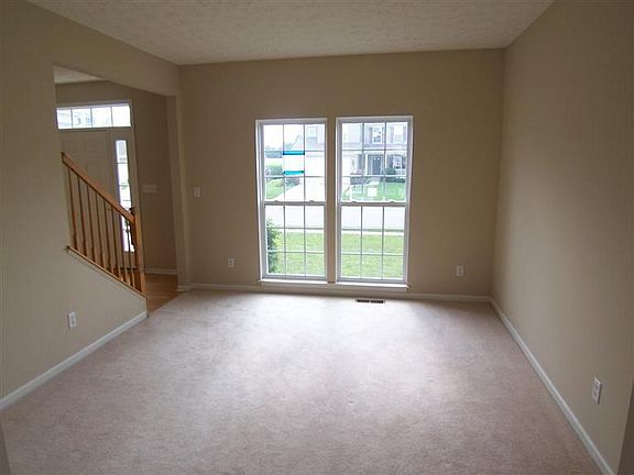 4th image of 195 Irongate Dr