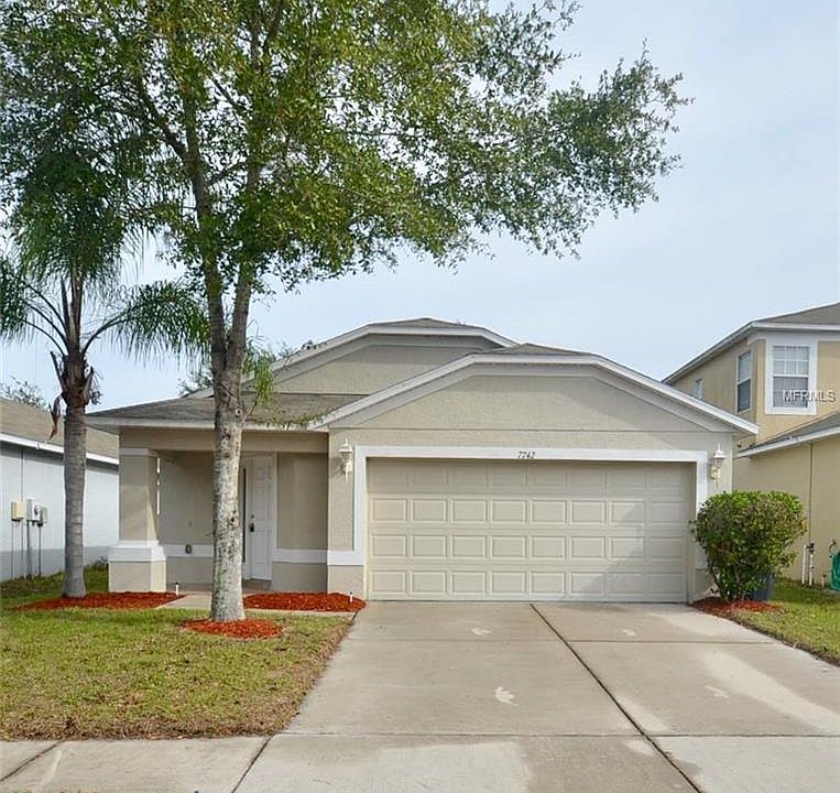 1st image of 7742 Carriage Pointe Dr
