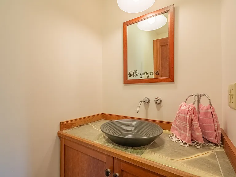 55 Hardy Rd — Photo 45